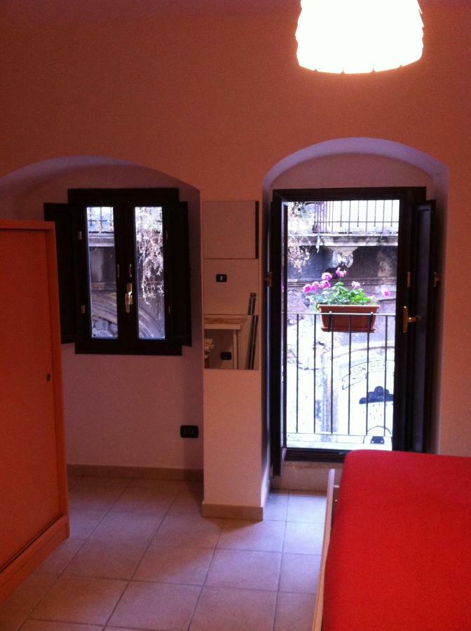 A Casa Di Ettore كاتانيا المظهر الخارجي الصورة